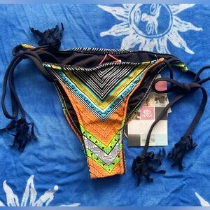 Rip Curl Juniors Tiki Goddess tie side bottoms